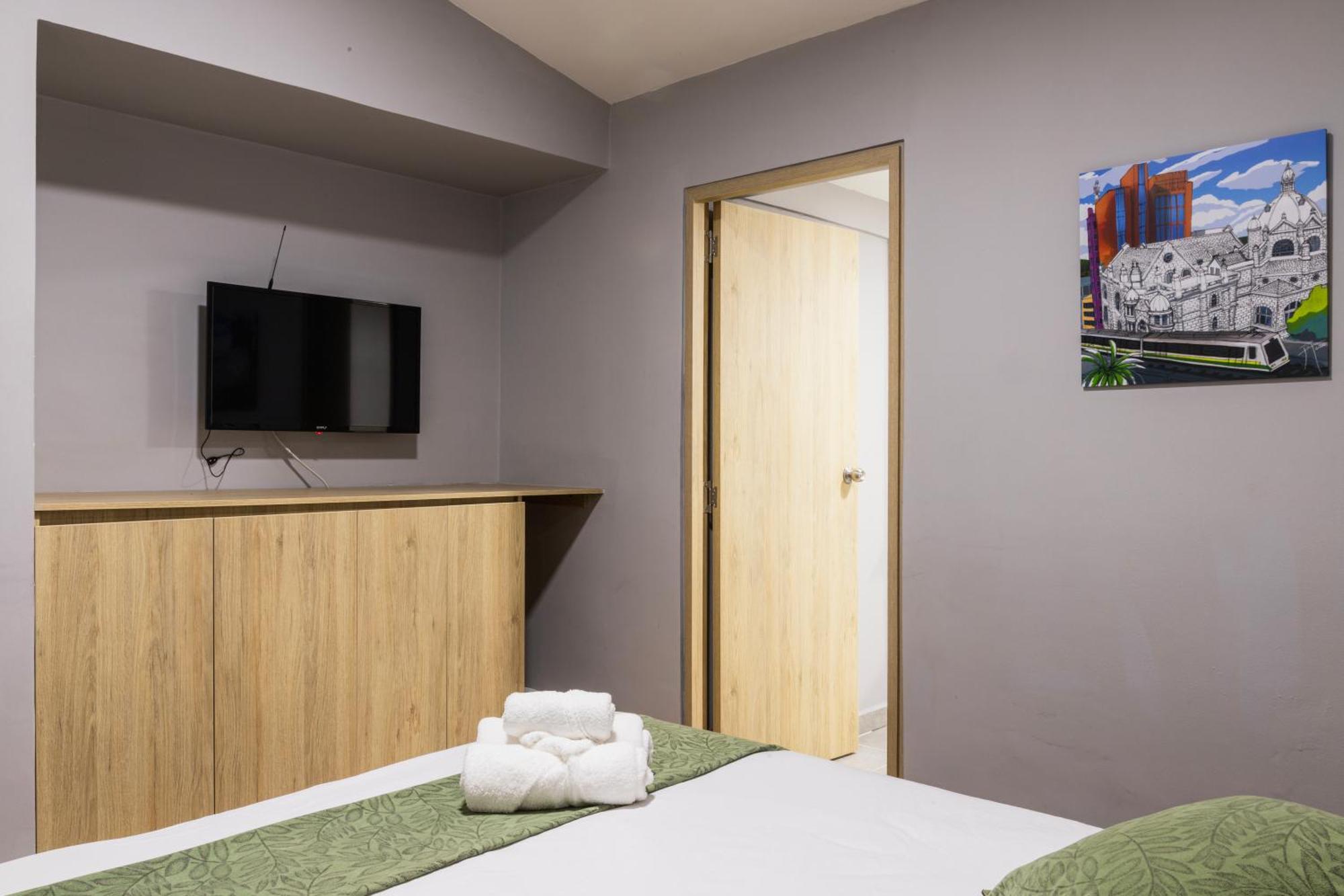 Hotel Casa 73 Deluxe Меделин Екстериор снимка