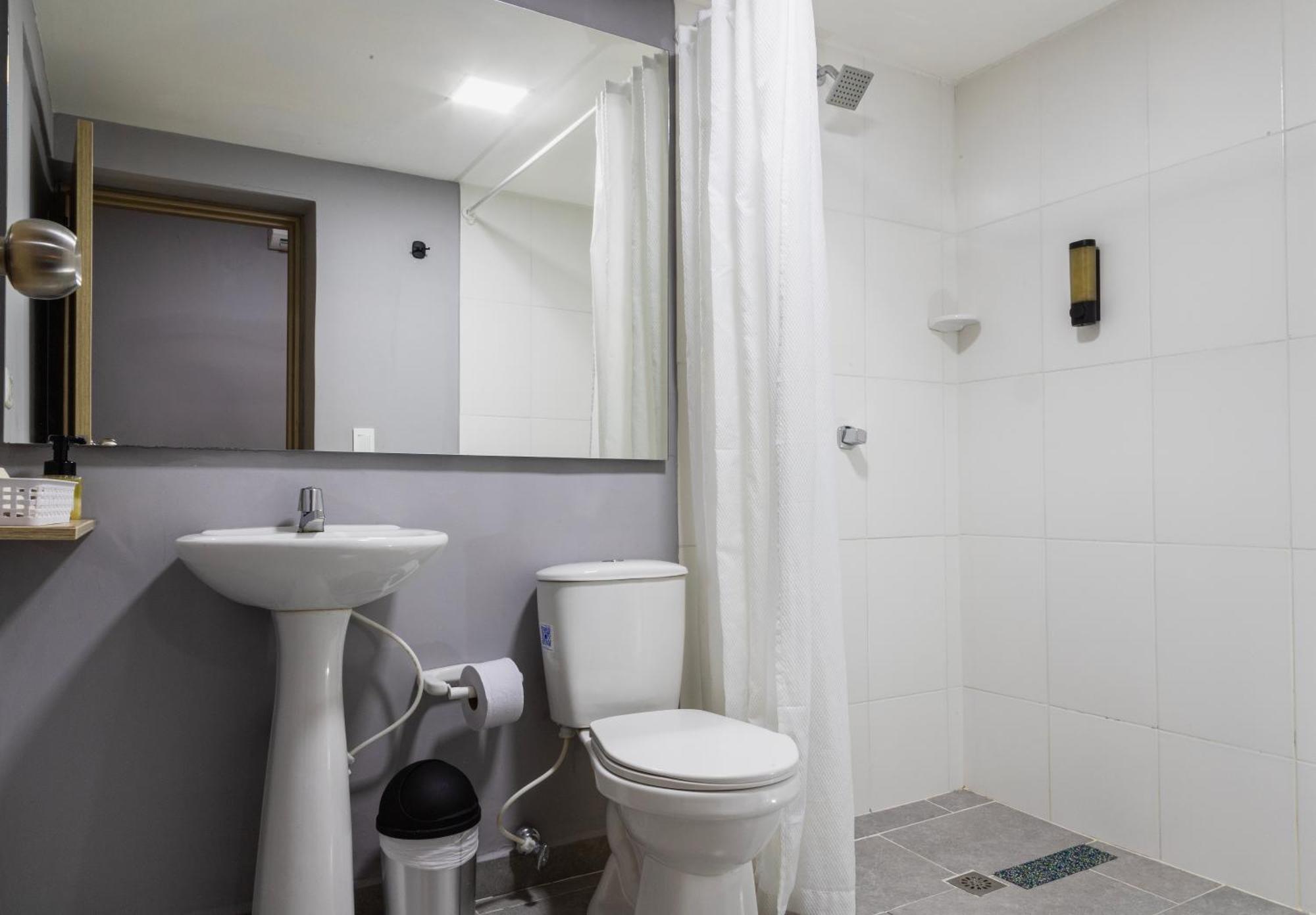 Hotel Casa 73 Deluxe Меделин Екстериор снимка