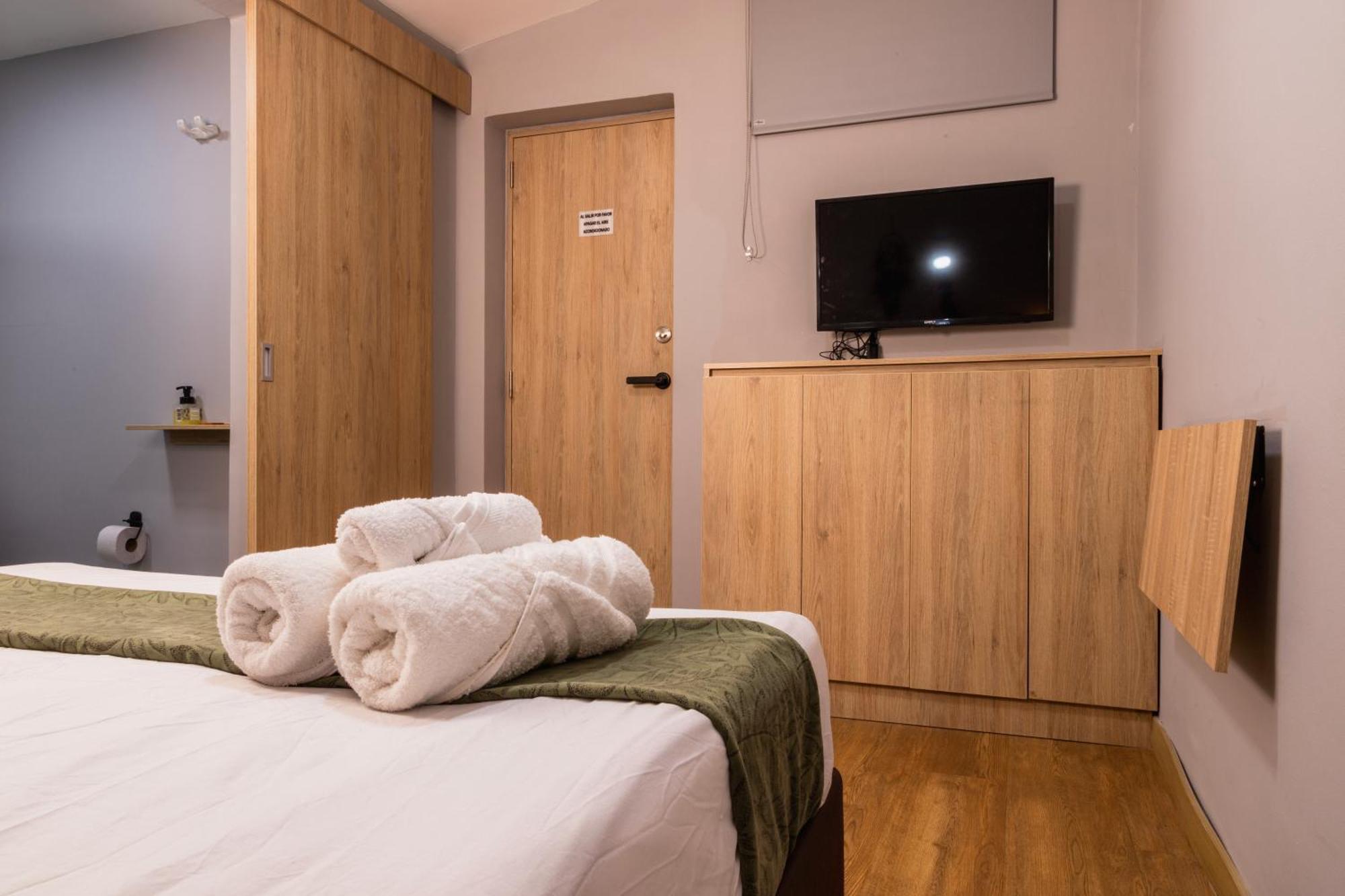 Hotel Casa 73 Deluxe Меделин Екстериор снимка